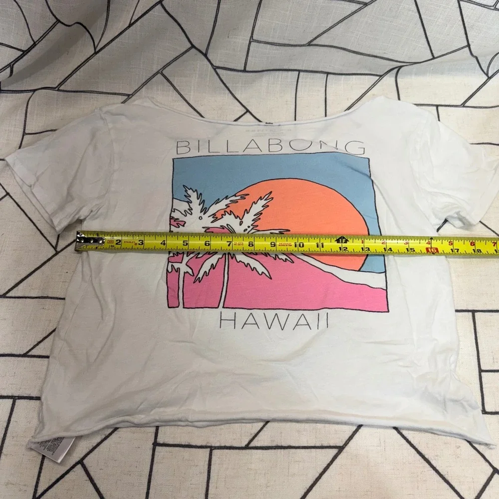 Billabong Hawaii Graphic T-Shirt Small White Cropped Raw‎ Hem Sunset Palm Tree